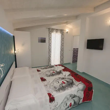 Residenza Porta Romana 4* Tropea