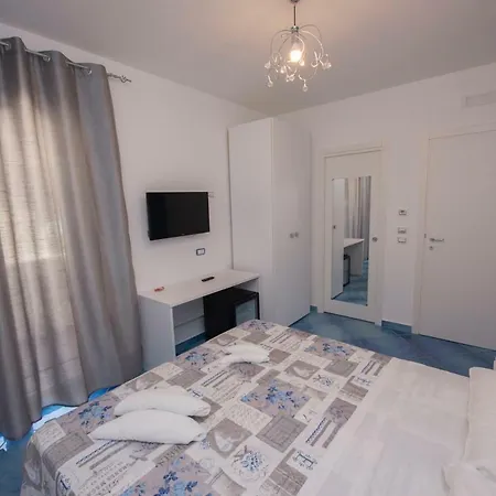 Residenza Porta Romana Konukevi Tropea