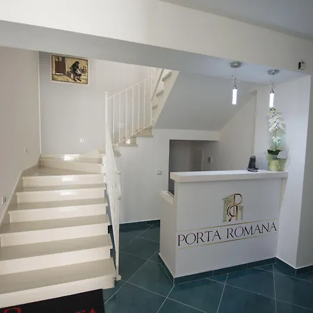 Residenza Porta Romana 4* 트로페아