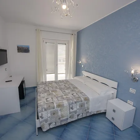 Residenza Porta Romana Гостевой дом 4*