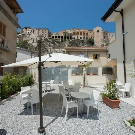 Гостевой дом Residenza Porta Romana Тропея