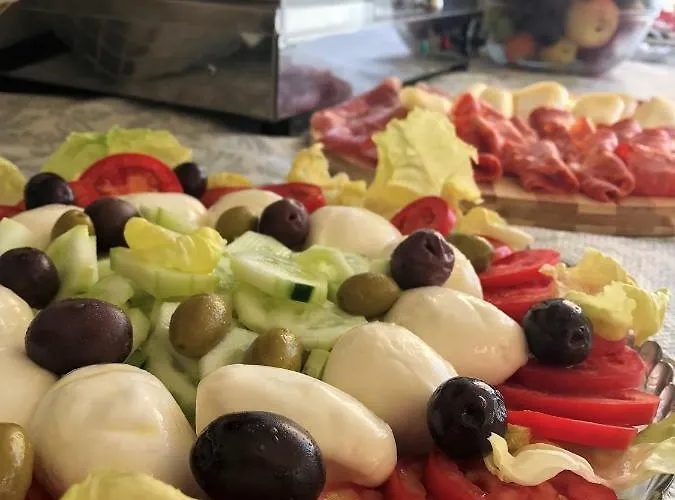 Residenza Porta Romana 트로페아